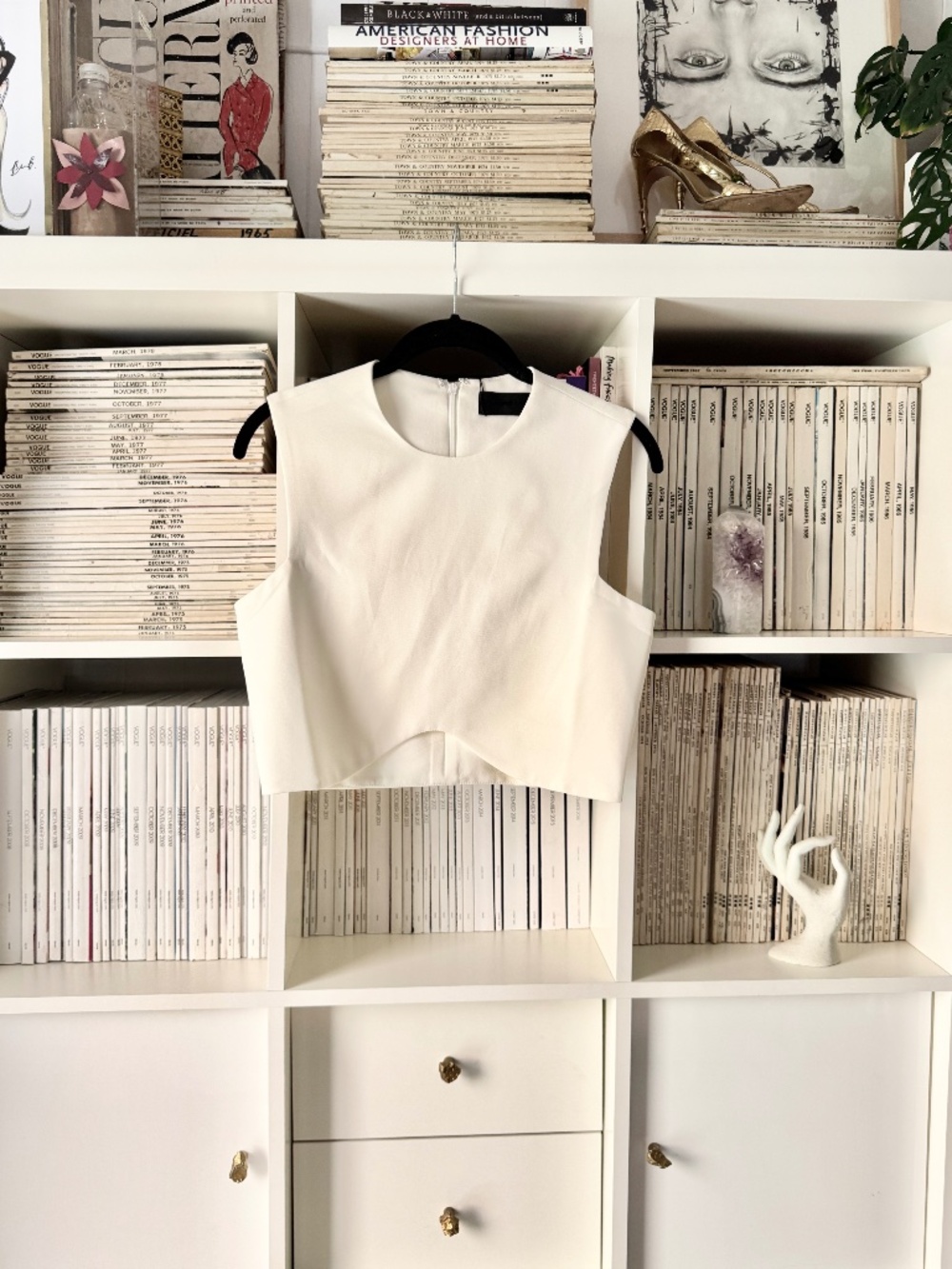 BLAQUE LABEL crop top ivory cream cocktail tank crop blouse NWT - Picture 2 of 13